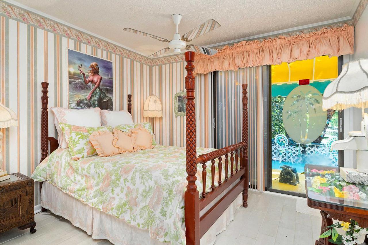 Pams Mermaid House With Riverfront Yard And Lanai! Apartment วีคิวาคี ภายนอก รูปภาพ